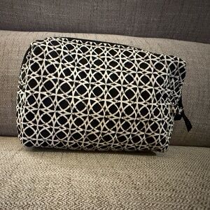 Vera Bradley Black and White Patterned Bag